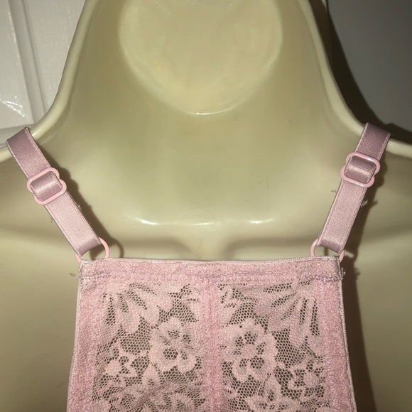 Victoria's Secret PINK Lace Bralette Medium - Picture 7 of 9